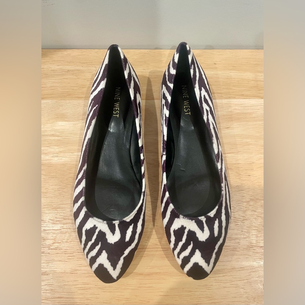 Nine West Burgundy and White Zebra Patterned Flats